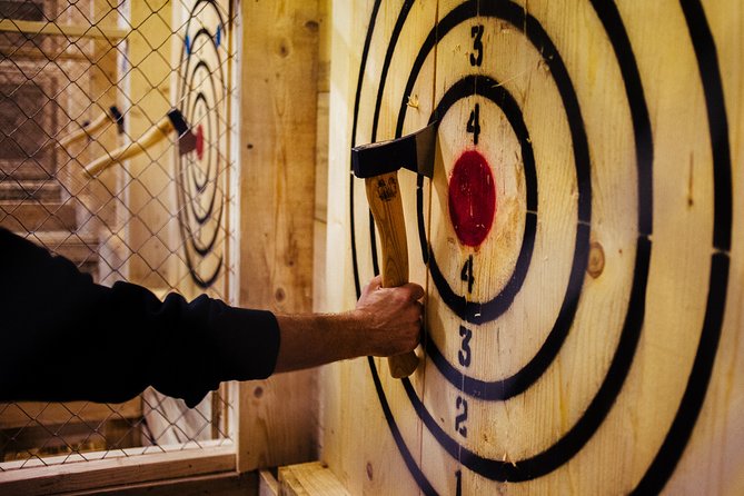 Axe Throwing Experience in Ljubljana - Learning to throw at Walnut GroveObrije