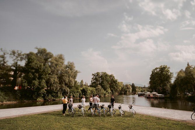 Bike Tour Ljubljana - Starting at Petkovškovo nabrežje at 3pm