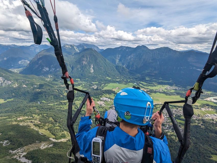 Bovec: Tandem paragliding in Julian Alps - Mangart: high mountain views and a village landing
