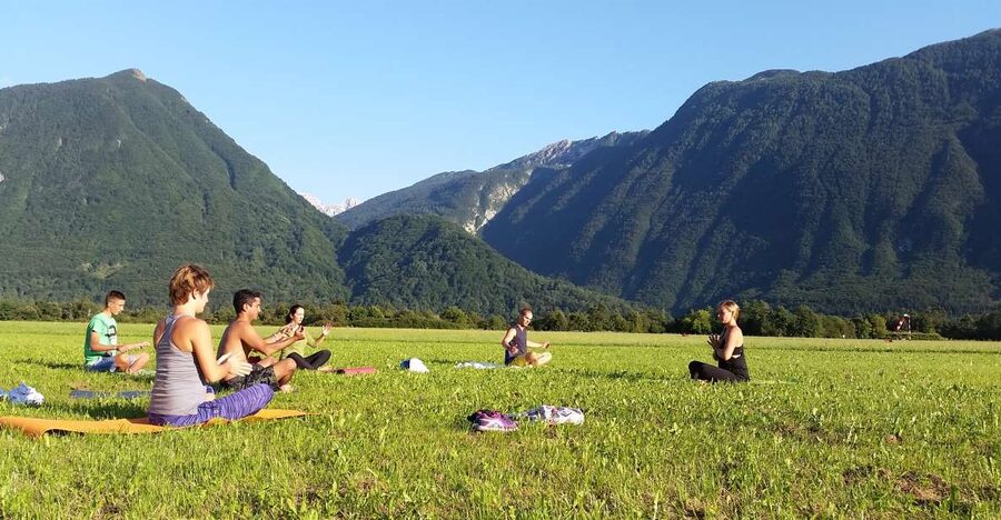 Bovec: Yoga in the Soča Valley - Meeting Lindsey at the AdZENtures sign