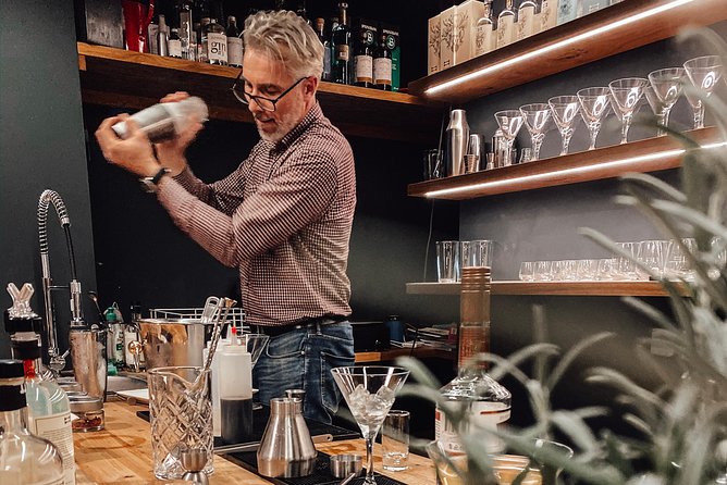 Broken Bones Gin Experience - Key points about the Broken Bones experience