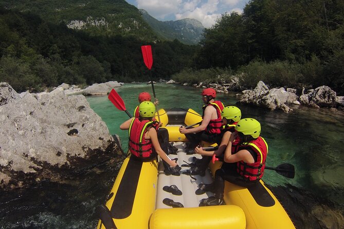 CLASSIC RAFTING on Soča river - Safety briefing and paddling with Memo