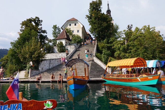 Enjoy the boat ride on Lake Bled and Castle - The guides are a major part of the value