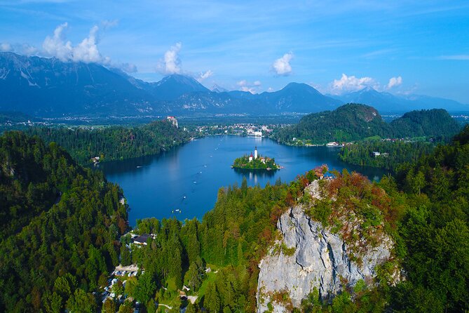 Enjoy the boat ride on Lake Bled and Castle - The pletna boat and Slovenia’s island church