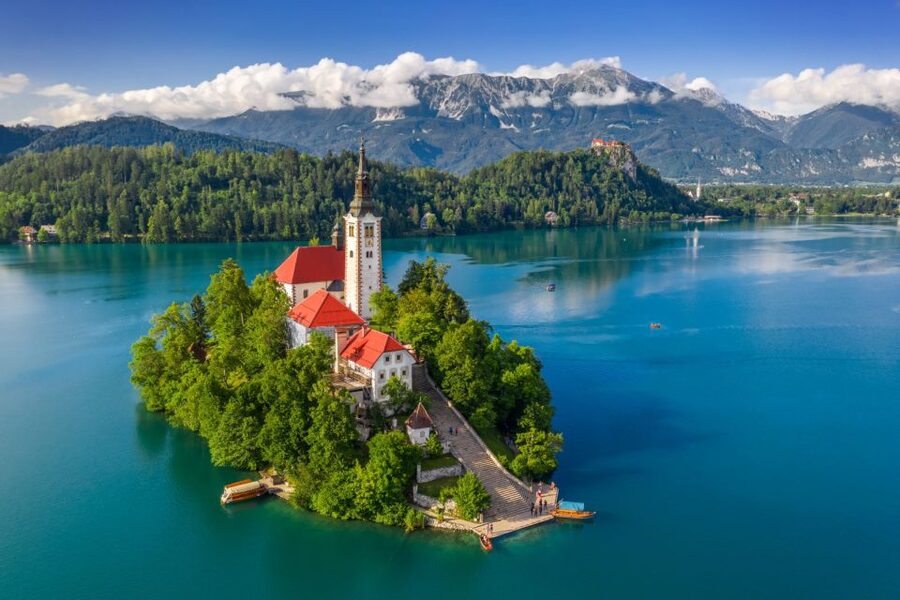 From Ljubljana: Lake Bled & Postojna Cave with Entry Tickets - Seasonal details you should take seriously