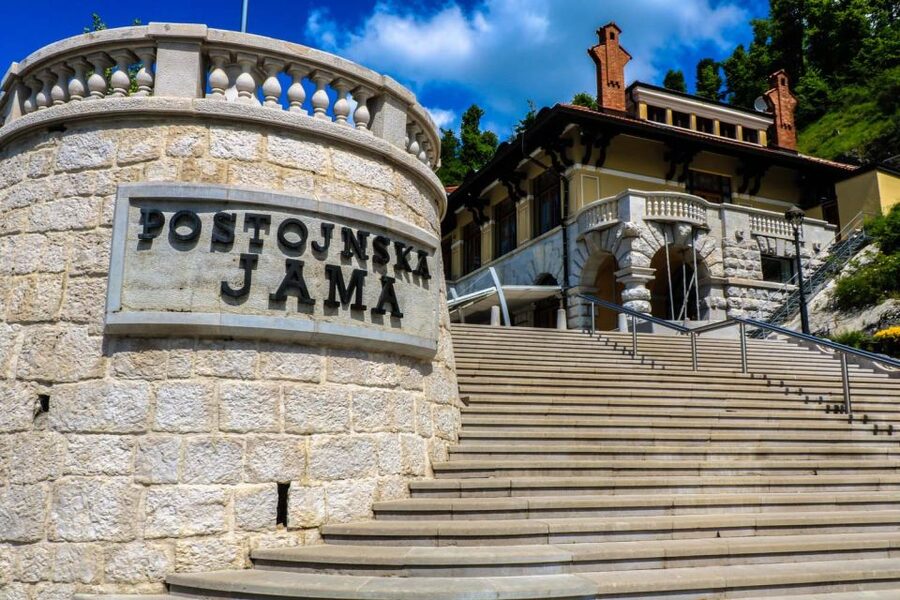 From Ljubljana: Postojna Cave, Predjama Castle and Lake Bled - Who should book this day?
