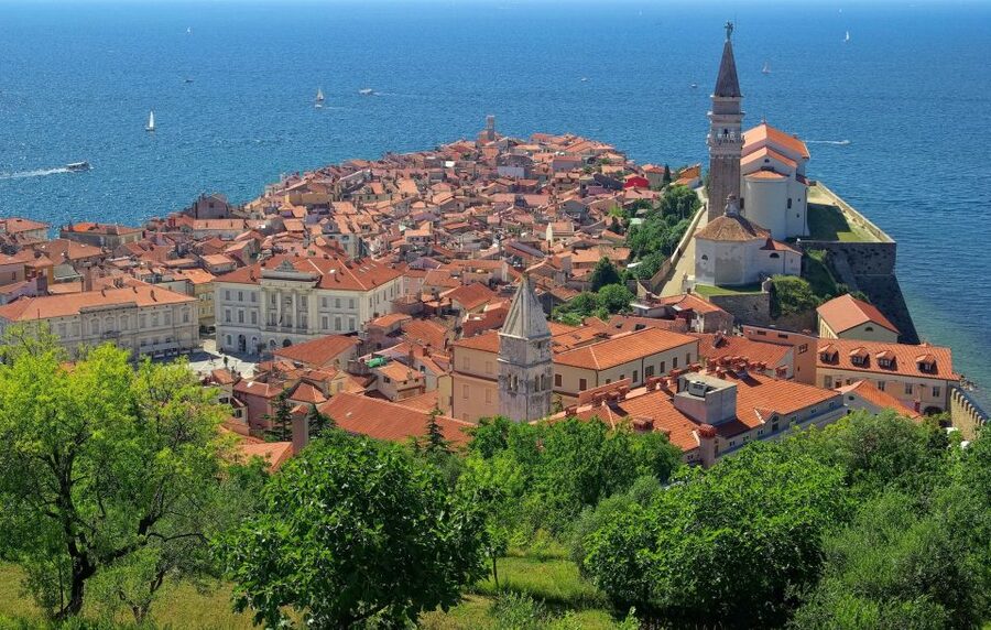 From Ljubljana: Škocjan UNESCO Caves and Piran Full-Day Trip - Why Škocjan Caves deserve the first half of your day