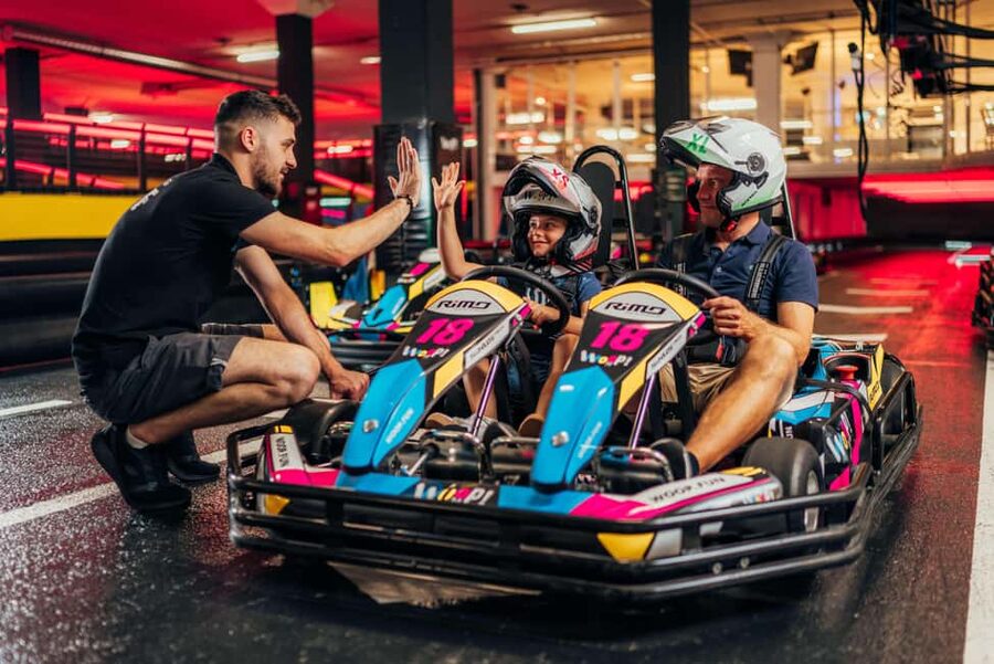 Gokart experience at Woop! karting - the fastest attraction - Key points