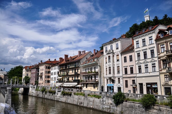 Historic Ljubljana Tour with Ljubljana Castle included - Ljubljana Cathedral and the Baroque center