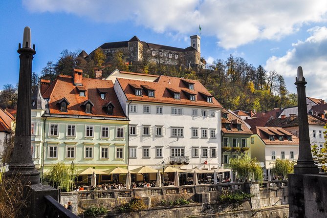 Historic Ljubljana Tour with Ljubljana Castle included - Central Market: the most everyday stop