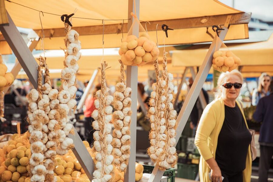 Koper Stroll & Taste - Meeting the guide at the cruise pier