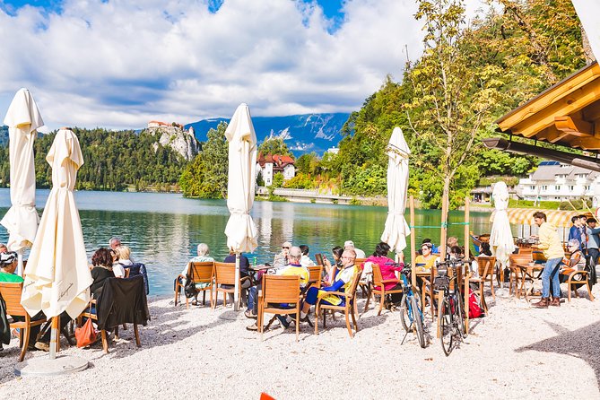 Lakes Bled & Bohinj and Vintgar Gorge Small-Group Day Trip from Ljubljana - What the small minivan adds