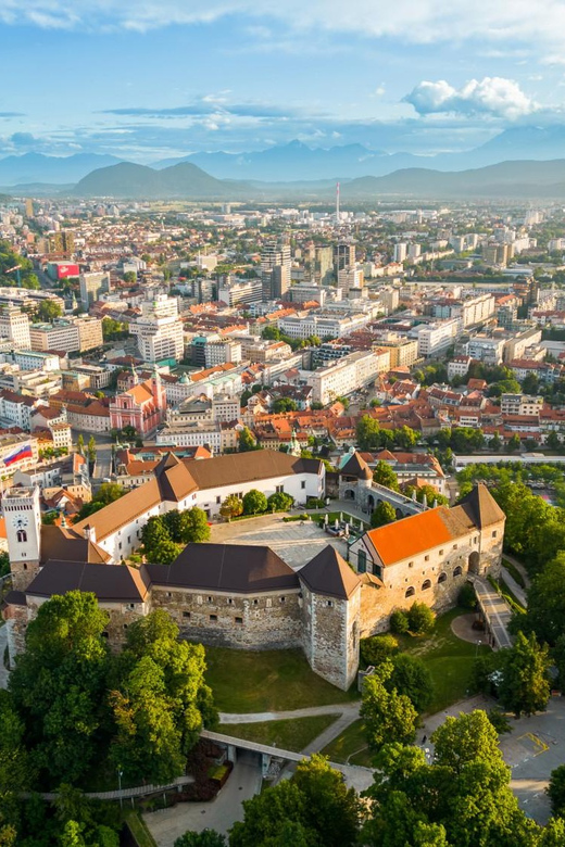 Ljubljana: 2h walking tour with local guide - Križanke, New Square, and the slower side of the old center