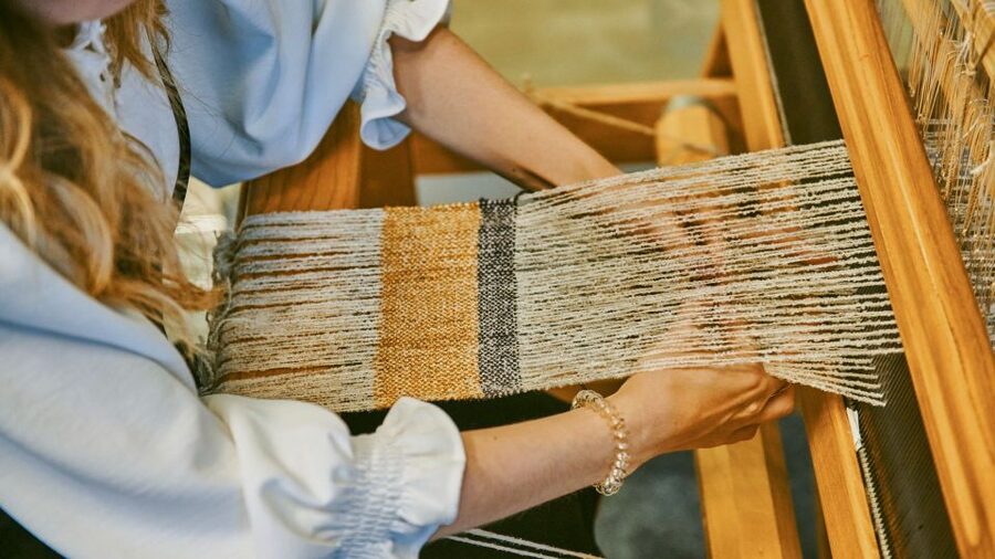 Ljubljana: Interactive Workshop with Experienced Weaver - Making a Slovenian wool purse