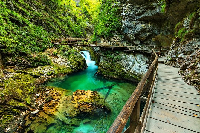 Ljubljana: Lake Bled & Triglav National Park (small group) - Lake Jasna offers the easiest scenic pause