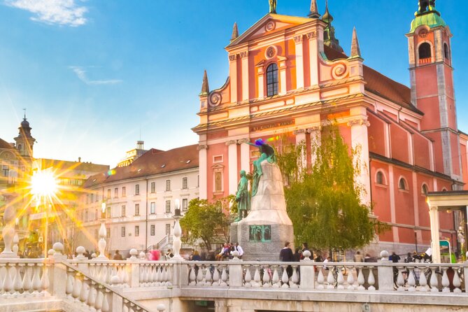 Ljubljana Scavenger Hunt and Highlights Self Guided Audio Tour - Congress Square is an easy place to begin