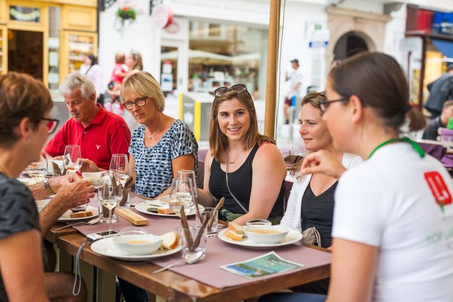 Ljubljana: Slovenian Cuisine Walking Tour with Tastings - Why food is the smartest way into Ljubljana