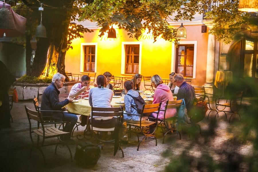 Ljubljana: Slovenian Cuisine Walking Tour with Tastings - A city tour with more substance than landmarks