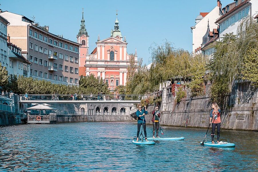Ljubljana: Stand-Up Paddle Boarding Tour - Paddling toward Ljubljana’s historic core
