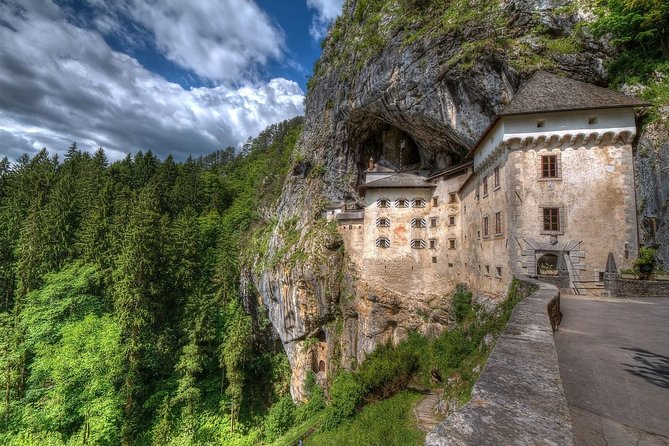 Postojna Caves and Predjama Castle. Private trip. - A private route from Ljubljana to Slovenia’s underground world