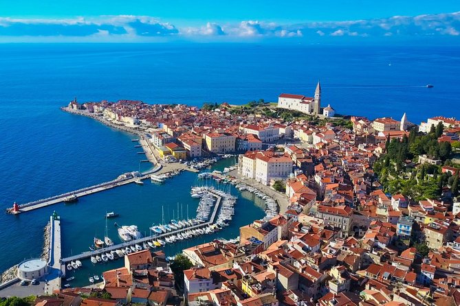 Private Piran Walking Tour (tasting of local wine & products included) - Local wine and product tastings