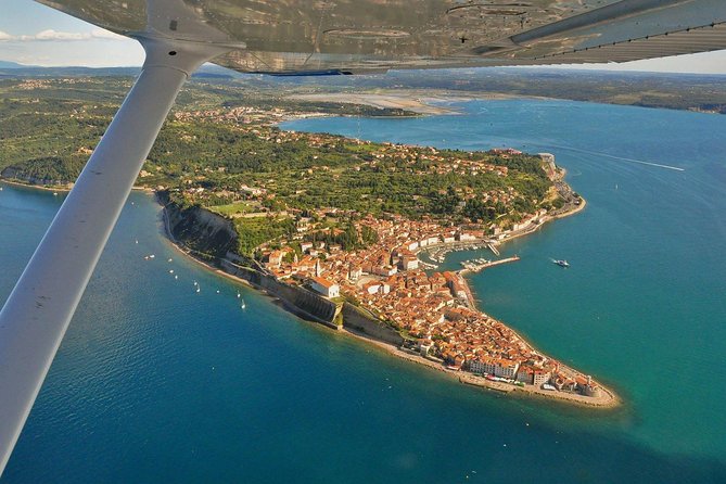 Private Piran Walking Tour (tasting of local wine & products included) - The private format and guide style