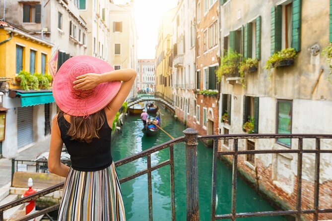 Private tour of Venice from Ljubljana - The Rialto Bridge and Venice’s narrow lanes