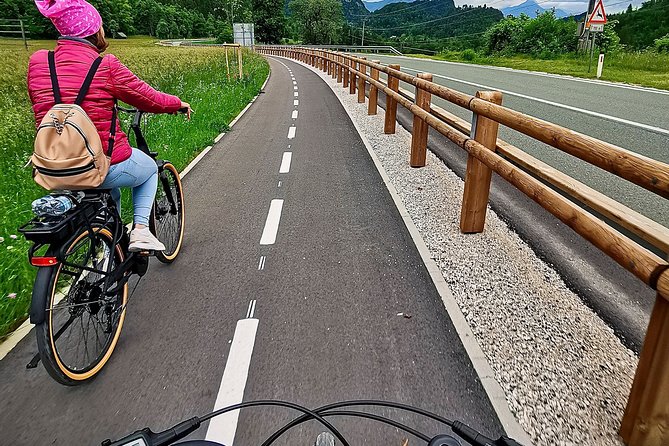 Rent an eBike in Bled - Picking up the bike in central Bled