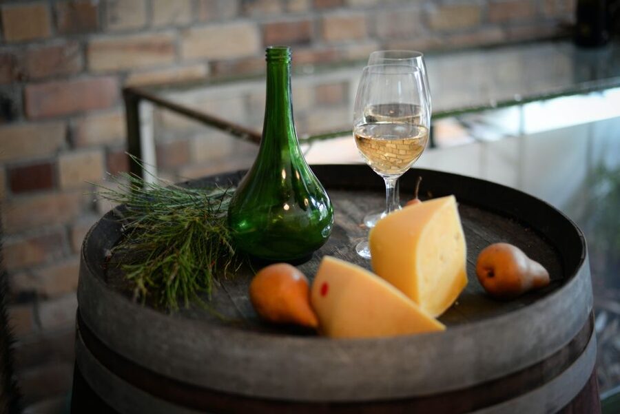 Sip & Step: A Flavorful Walk Through Koper's History - Koper’s island past begins at Muda Gate