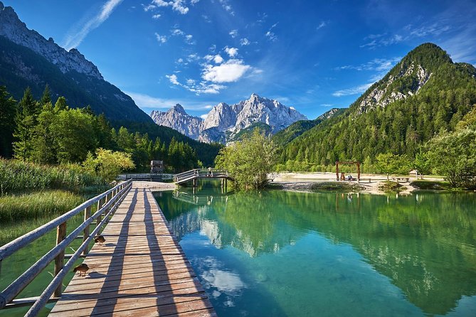 Slo classic: Bled, Kranjska Gora, Planica, Peričnik (group of 4) - Kranjska Gora is your practical lunch stop