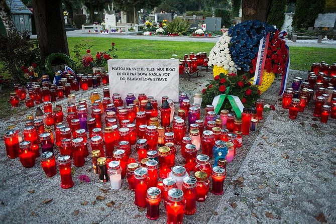 The Deadly Walk - Ljubljana Cemetery Tour - Learning Slovenian history through people