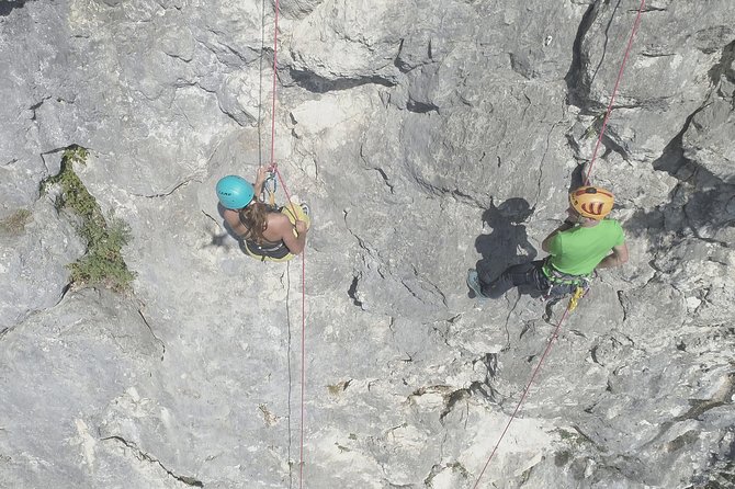 Unique Vertical Camping - Ten minutes barefoot in the Nadiža River