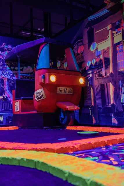 Woop! Glow golf: Ljubljana Btc City - Why the four themes matter